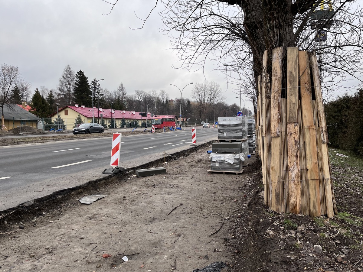 Rozbudowa skrzyżowania ul. Lwowskiej i ul. Mieszka I [luty 2023]